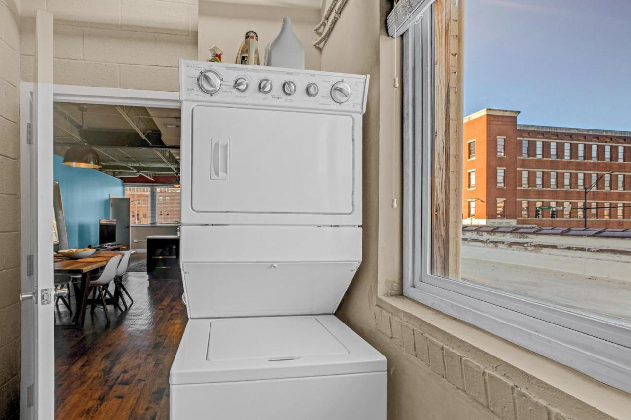A Friendly Staycation - Downtown Greensboro Close To Major Attractions! Exterior photo