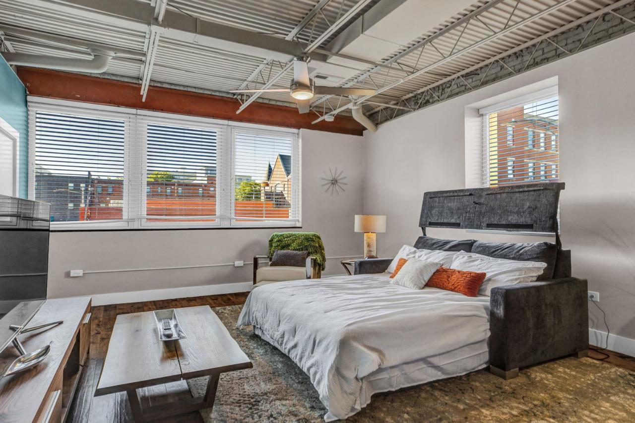 A Friendly Staycation - Downtown Greensboro Close To Major Attractions! Exterior photo